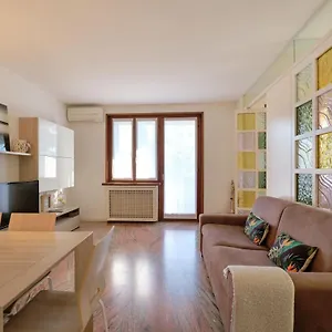 Apartmentsgarda - Gardalux Apartment Garda (Verona)